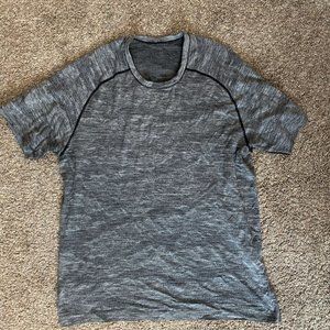 Lululemon Mens Metal Vent Shirt XL Black/Anchor